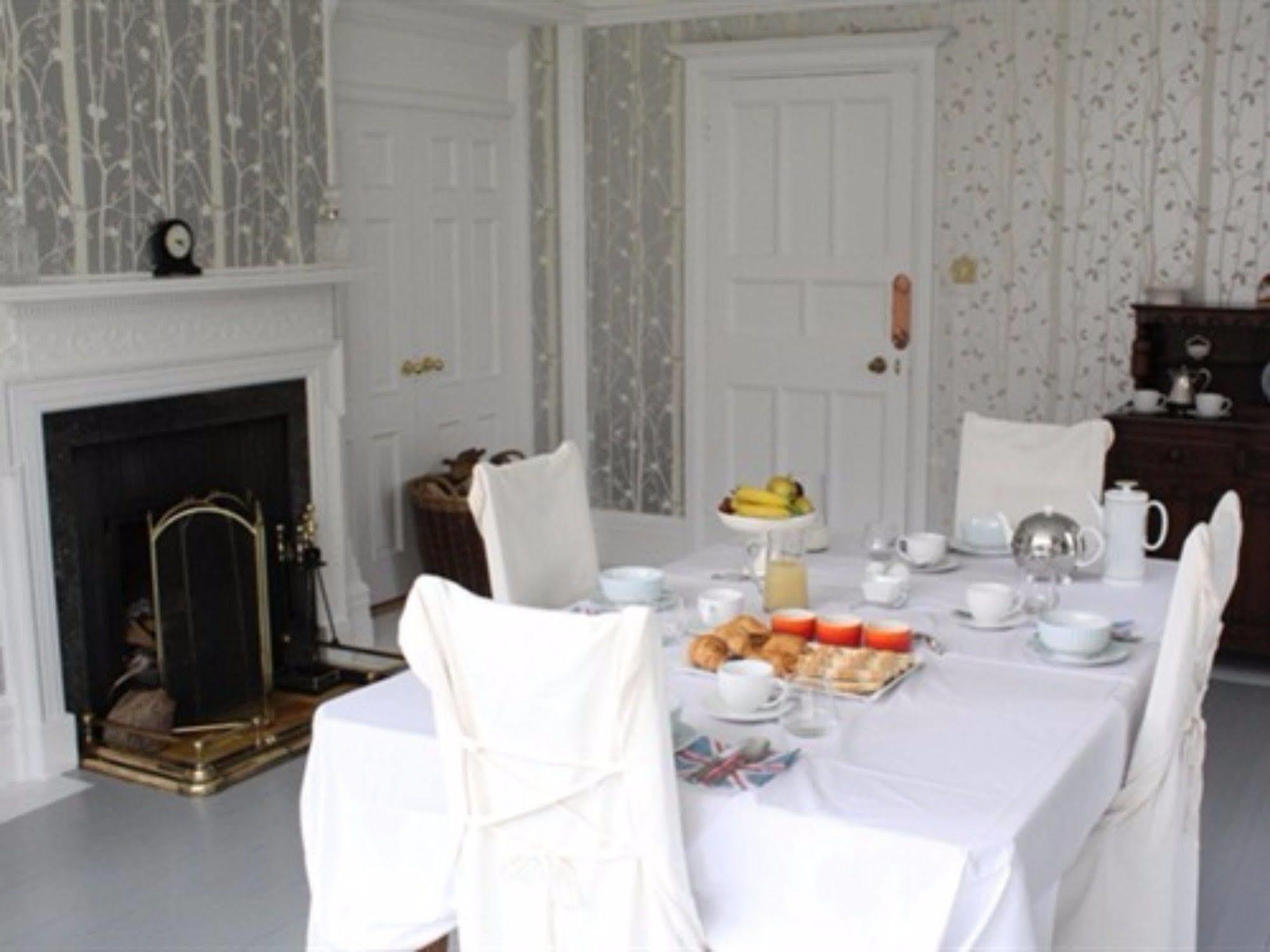 Ixworth House Hotel Екстериор снимка